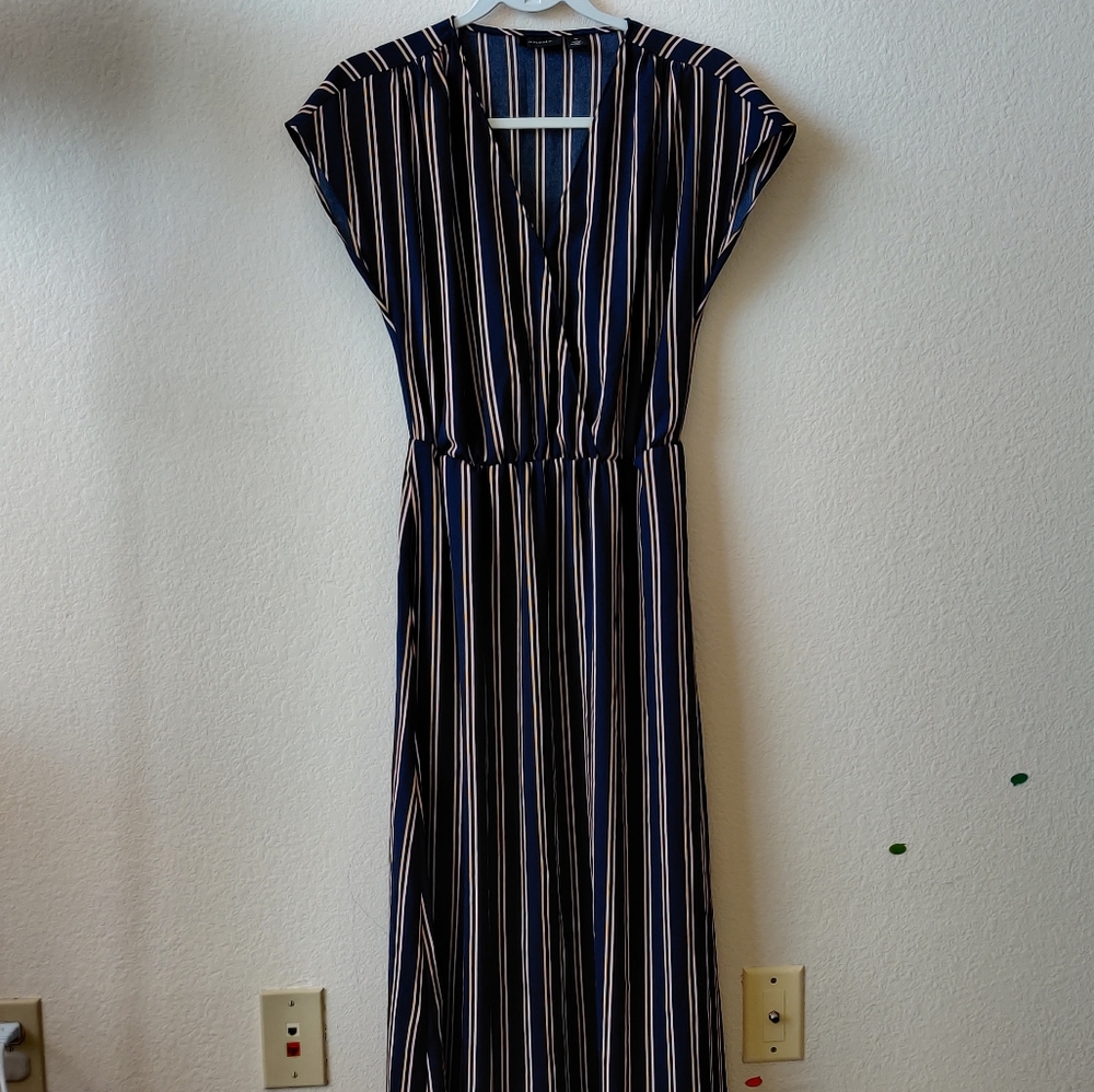 Halogen Maxi Dress XS, vertical stripes